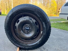 Pneumatiky s plechovými disky 15" - Škoda Octavia I - 4