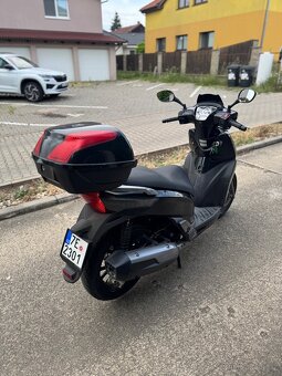 Kymco People GT 200i - 4