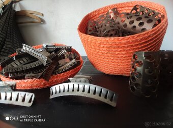 Retro kovové natáčky a skřipce z minulého století - 4