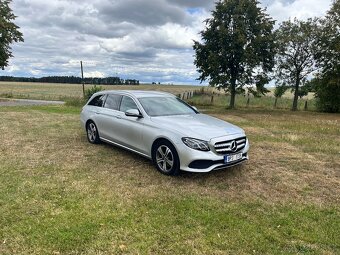 Mercedes Benz E220d - 4