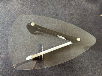 Skleněný konferenční stolek - 4