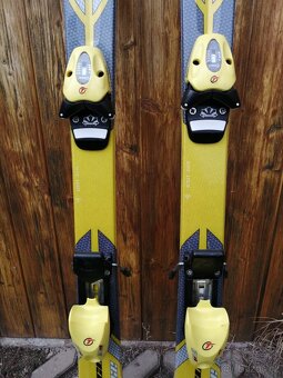 Dětské sjezdové lyže Head - 4