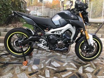 Yamaha mt09 street rally - 4