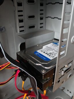 Stolní starší PC ~ Bez grafické karty - 4