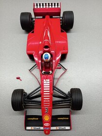 F1 FERRARI F310B MICHAEL SCHUMACHER MINICHAMPS 1:18 - 4
