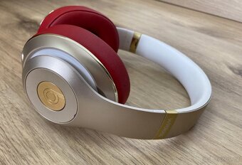 Beats Studio 3 - 4