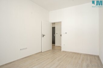 Pronájem byty 2+kk, 50 m2 - Třebíč - Vnitřní Město - 4