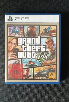Hry pro PS4 a PS5 - 4
