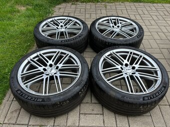 4x alu disky 5x112 R19, letní pneu - 4