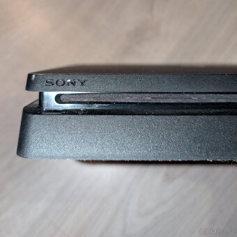 PS4, PlayStation 4 - 4