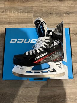 Brusle Bauer Vapor X3 velikost 7,5 EE - 4