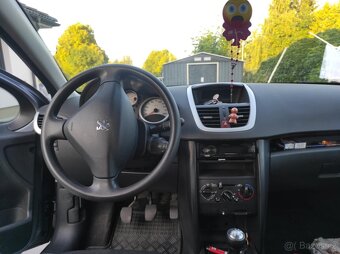 Peugeot 207 - 4