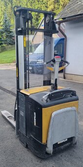 Ručně vedený vysokozdvižný vozík Caterpillar NSV 16 N - 4