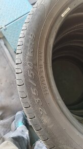 Prodám letní pneu Pirelli 235/50 R19 - 4