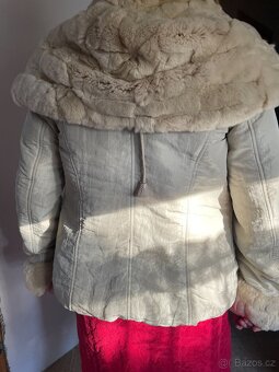 Dámský kožich , bunda Kara , svetr Kara , ceny v textu - 4