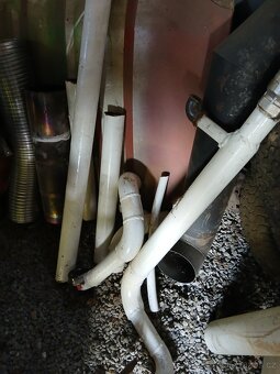 Prodám nerezovou expanzní nádrž na samotížné topení - 4