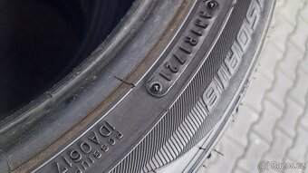 Prodám 2 x letní pneu Falken 215/50/18 - jako nové - 4