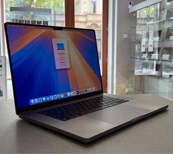 MacBook Pro 16” 2023 CTO /32GB RAM/1TB SSD/Záruka - 4