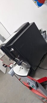 Prodám kávovar jura 646 na DILY - 4