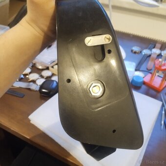 Krásné bakelitové hodiny prim - 4