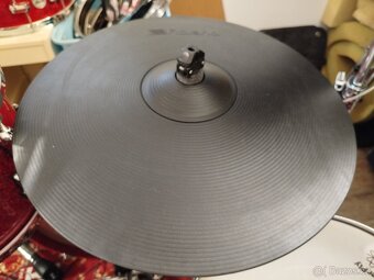 Roland CY18DR - 4