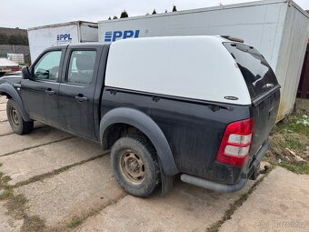Havarovaný Ford Ranger 2,5 výkon 105kw, najeto 113tis.km - 4