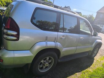 Toyota Landcruiser 120 - 4