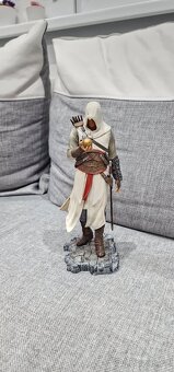 Assassin's Creed Altair Apple of Eden Keeper - 4