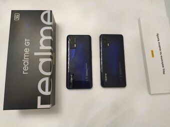 Dva telefony Realme GT 5G, plně funkční - 4