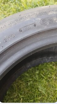 215/55R16 - 4