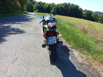 Kawasaki gpx600r - 4
