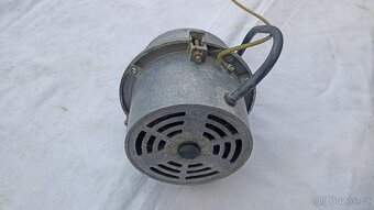 Elektromotor 1fázový 220V, 350W,1450ot - 4