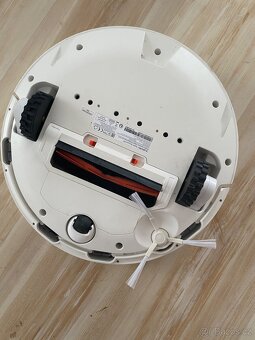 Xiaomi S10 vysavač a mop - 4