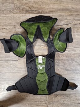 Prodám Hokejové chrániče Bauer Supreme GS Camo, Junior M - 4