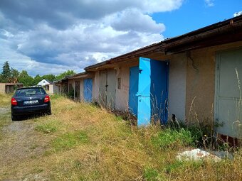 Garáž 30 m2 - 4