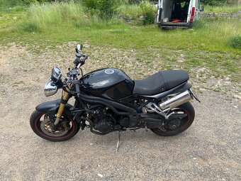 Triumph speed triple 1050 - 4