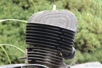 motor ČZ 250/455 jednovýfuk - 4
