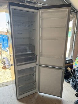 Lednice s mrazákem LG - 4