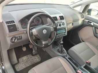 VW TOURAN CROSS 2.0TDI - 4