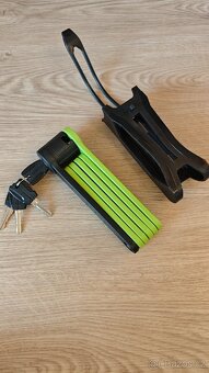 Odolný zámek na kolo Max1 Bull 850mm - 4