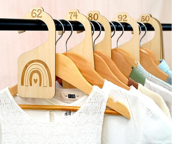 Dřevěné oddělovače dětského oblečení NOVÉ - Frýdlant - 4