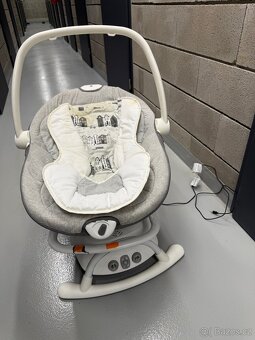 Elektronické lehátko-houpačka Joie Serina 2-in-1 - 4