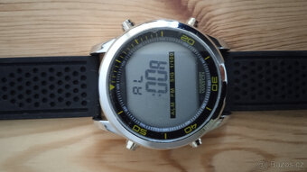 Klasické digitální hodinky - 4