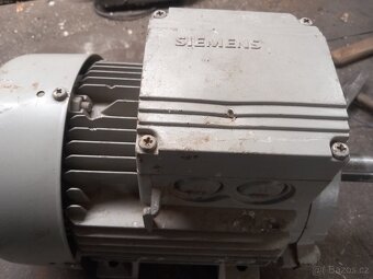 Patkový elektromotor Siemens - 4