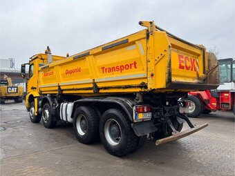 Mercedes Benz Arocs 4151 8x4 třístranný sklápěč, bordmatic - 4