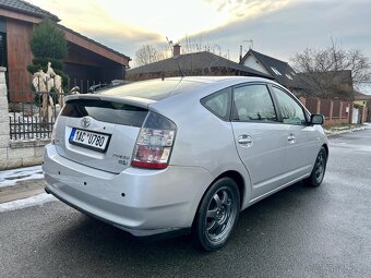 Toyota Prius Hybrid 1,5 VVTi 57kw 2009 SERVISKA/NOVÁ STK - 4