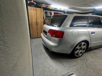 Audi S4 B7 díly - 4