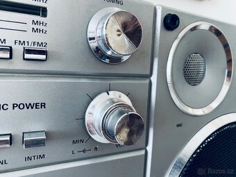 Radiomagnetofon Tesla Condor, rok 1988 - 4