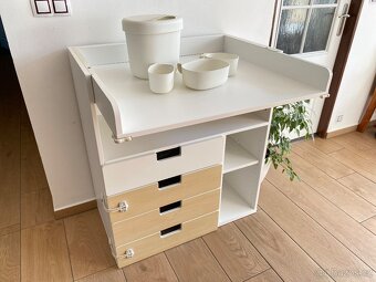 IKEA přebalovací pult/komoda Stuva - 4