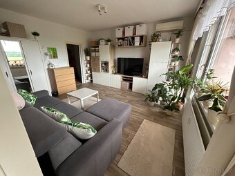 Prodej bytu 3+1 s balkónem, 81 m2, Hodonín - 4